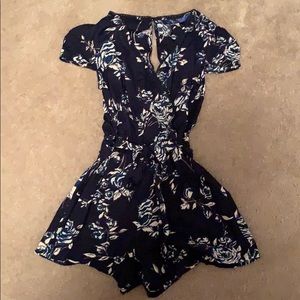 NWT Francesca’s Romper
